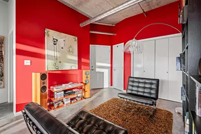 1001 Belleview Street #305, Dallas, TX 75215 - Photo 10