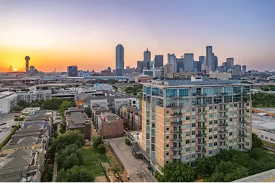 1001 Belleview Street #305, Dallas, TX 75215 - Photo 2