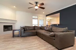 737 Summercrest Blvd, Burleson, TX 76028 - Photo 8