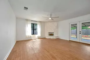 6051 Oakdale Ct, Watauga, TX 76148 - Photo 6