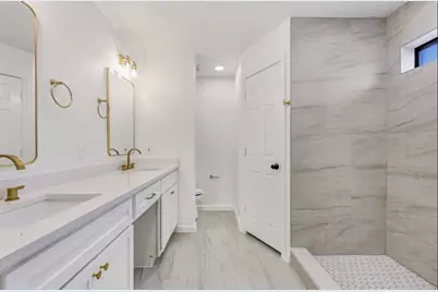 224 Aspenway Drive, Coppell, TX 75019 - Photo 2