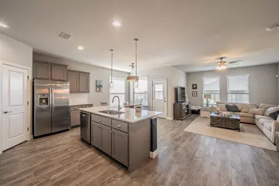 848 Shepperton Way, Fort Worth, TX 76247 - Photo 14