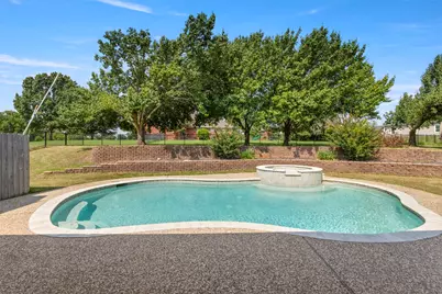 364 Preakness Place Road, Van Alstyne, TX 75495 - Photo 2