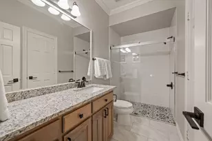 208 Highpoint Cir, Valley View, TX 76272 - Photo 24