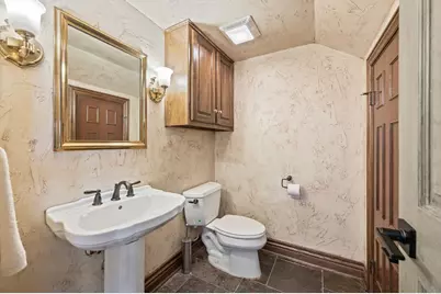 208 Highpoint Circle, Valley View, TX 76272 - Photo 18