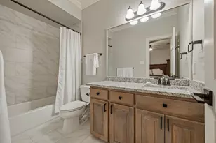 208 Highpoint Cir, Valley View, TX 76272 - Photo 22