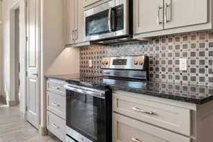 417 W Andrew Dr, Mabank, TX 75147 - Photo 10