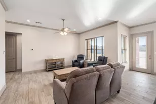 417 W Andrew Dr, Mabank, TX 75147 - Photo 4