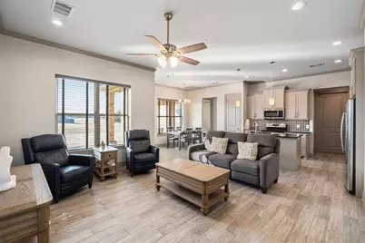 417 W Andrew Drive, Mabank, TX 75147 - Photo 4