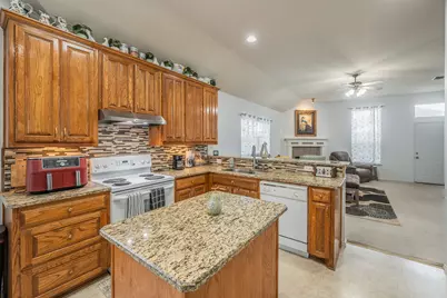 8312 Trinity Vista Trail, Hurst, TX 76053 - Photo 16