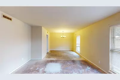 3317 S Edelweiss Drive, Grand Prairie, TX 75052 - Photo 10