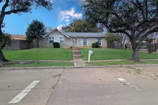 3317 S Edelweiss Dr, Grand Prairie, TX 75052 - Photo 2