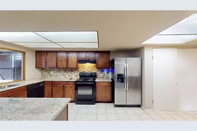 3317 S Edelweiss Drive, Grand Prairie, TX 75052 - Photo 12