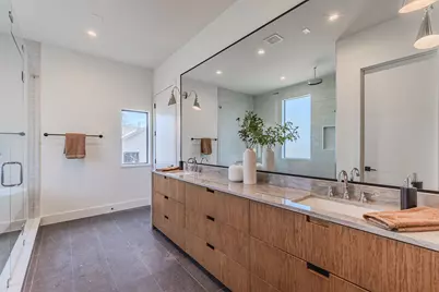 7115 Casa Loma Avenue, Dallas, TX 75214 - Photo 36