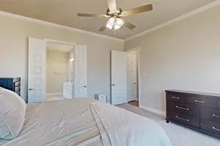 817 Fallbrook Ave, Denton, TX 76210 - Photo 16