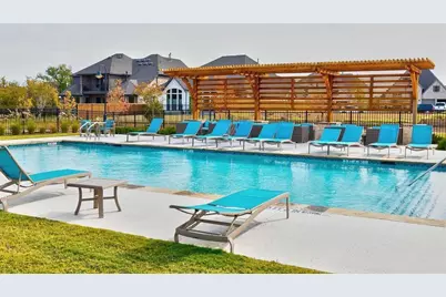 817 Fallbrook Avenue, Denton, TX 76210 - Photo 40