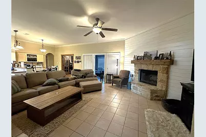 2712 Claydon Drive, Denton, TX 76207 - Photo 2