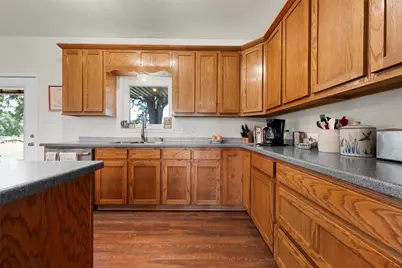 556 Lcr 516, Mexia, TX 76667 - Photo 10