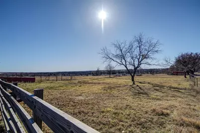825 County Road 3655, Paradise, TX 76073 - Photo 36