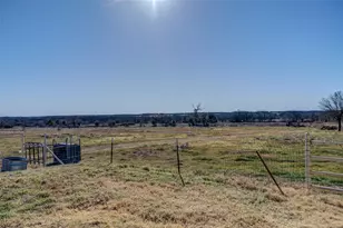 825 Co Rd 3655, Paradise, TX 76073 - Photo 34