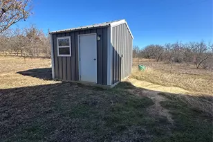 825 Co Rd 3655, Paradise, TX 76073 - Photo 30