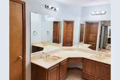 1104 N Horizon Trail #2824, Arlington, TX 76011 - Photo 18