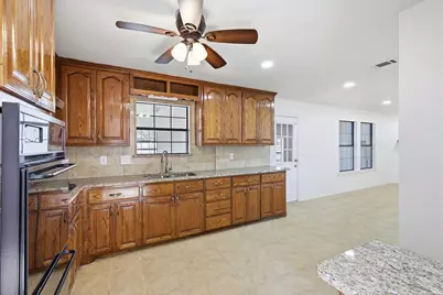 6517 Bob Hanger Street, Fort Worth, TX 76179 - Photo 16