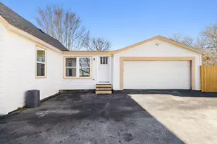 5732 La Barranca St, Sansom Park, TX 76114 - Photo 6