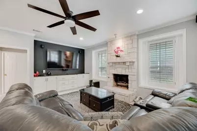 2805 Pine View Drive, Grapevine, TX 76051 - Photo 16