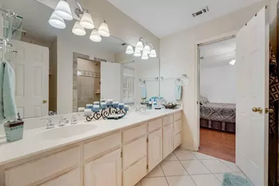 2805 Pine View Drive, Grapevine, TX 76051 - Photo 24