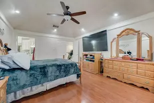 2805 Pine View Dr, Grapevine, TX 76051 - Photo 18