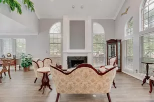 2805 Pine View Dr, Grapevine, TX 76051 - Photo 6