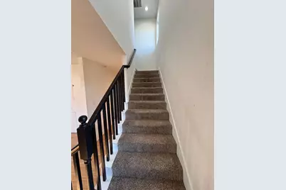 4209 Metropolitan Avenue, Dallas, TX 75210 - Photo 8