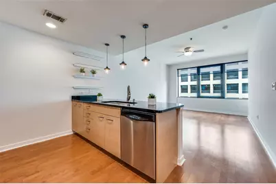 1200 Main Street #1908, Dallas, TX 75202 - Photo 2