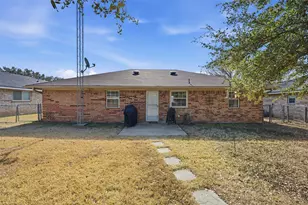 115 Trinity St, Hillsboro, TX 76645 - Photo 18