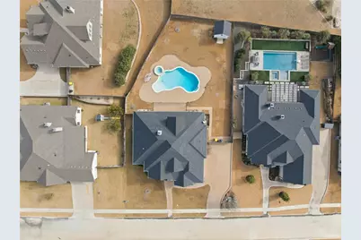 16022 Sorrento Drive, Woodway, TX 76712 - Photo 32