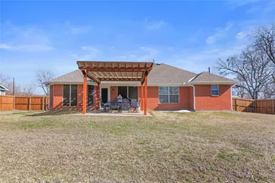 1305 12th Street, Honey Grove, TX 75446 - Photo 6