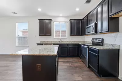 10028 Amosite Drive, Fort Worth, TX 76131 - Photo 10