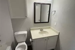 4502 Gaston Ave, Dallas, TX 75246 - Photo 16