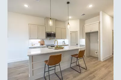 5500 W Vickery Boulevard, Fort Worth, TX 76107 - Photo 8