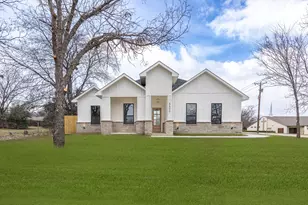 5500 W Vickery Blvd, Fort Worth, TX 76107 - Photo 1