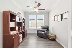 7656 Redwood Forest Ln, Little Elm, TX 76227 - Photo 4