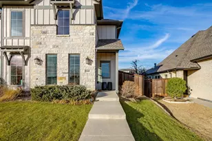 2449 Longspur Dr, Fort Worth, TX 76008 - Photo 2