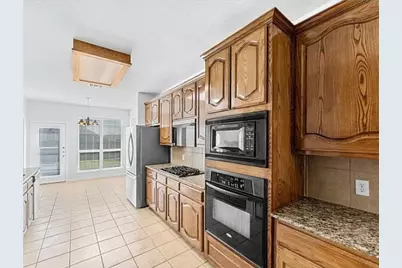 8401 Hitching Trail, McKinney, TX 75070 - Photo 18