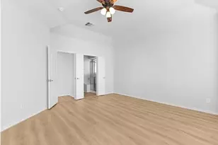 8401 Hitching Tr, McKinney, TX 75070 - Photo 32