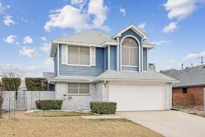 2204 Via Del Plata, Carrollton, TX 75006 - Photo 2