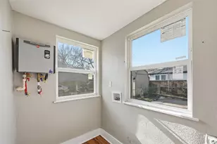 2639 Burger Ave, Dallas, TX 75215 - Photo 6