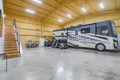 8895 Hutcheson Hill Road, Springtown, TX 76082 - Photo 40