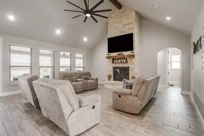 8895 Hutcheson Hill Road, Springtown, TX 76082 - Photo 8