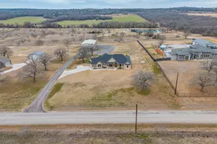 8895 Hutcheson Hill Rd, Springtown, TX 76082 - Photo 4